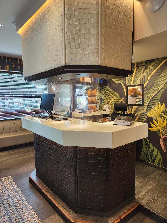 La Ciudadela Hotell Barcelona Eksteriør bilde